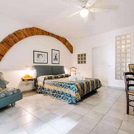 Agriturismo Casa Andreina Кастільйоне-делла-Пеская Екстер'єр фото