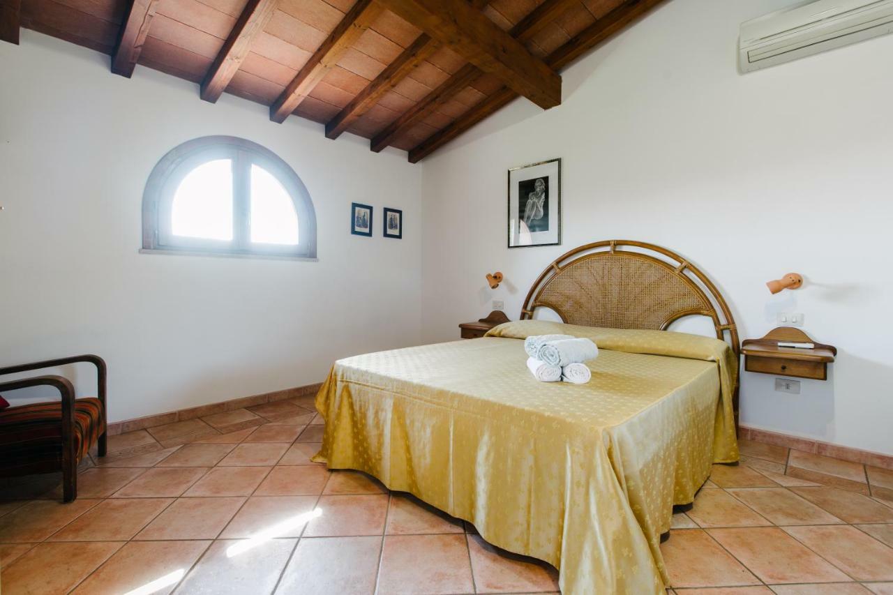 Agriturismo Casa Andreina Кастільйоне-делла-Пеская Екстер'єр фото